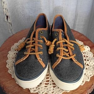 Sperry Top Sider Gray and Tan Casual Flats Women's Size 6.5 Wool Blend